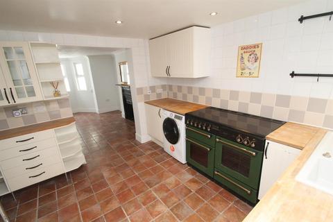 3 bedroom semi-detached house for sale, Buckland Road, Maidstone