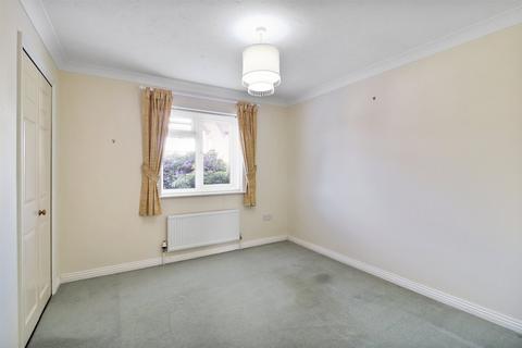 16 Fairfax Way, Torrington, EX38 7DA