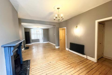 3 bedroom house to rent, Altrincham Road, Wilmslow