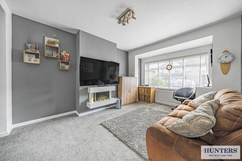 4 bedroom terraced house for sale, Montrose Avenue, Welling