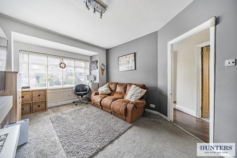 4 bedroom terraced house for sale, Montrose Avenue, Welling