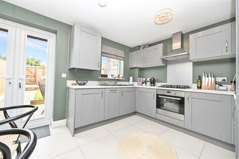 133 Brompton Drive, Bradford, BD10 0DW