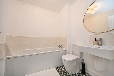 133 Brompton Drive, Bradford, BD10 0DW