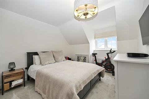 133 Brompton Drive, Bradford, BD10 0DW