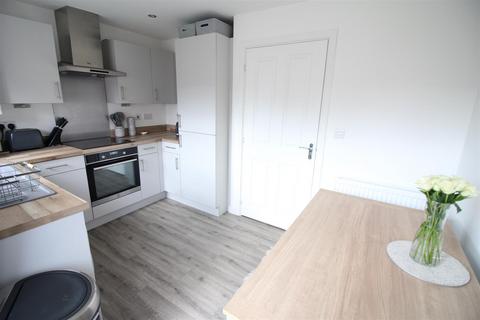 3 bedroom terraced house for sale, Daisy Bank Avenue, Leeds LS25