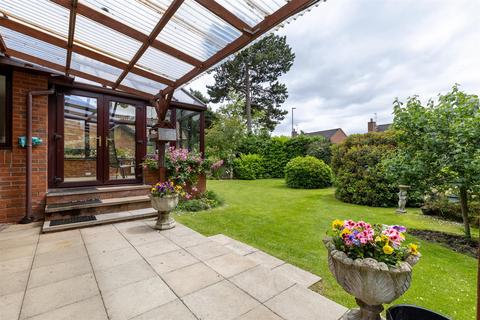 3 bedroom detached bungalow for sale, The Paddock, Willaston, Nantwich