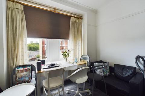 3 bedroom terraced house for sale, Riley Road, Brighton