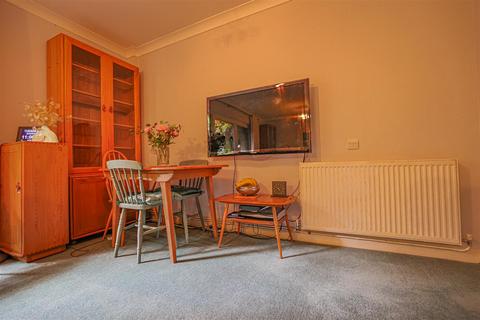 1 Alldicks Road, Hemel Hempstead, HP3 9JJ