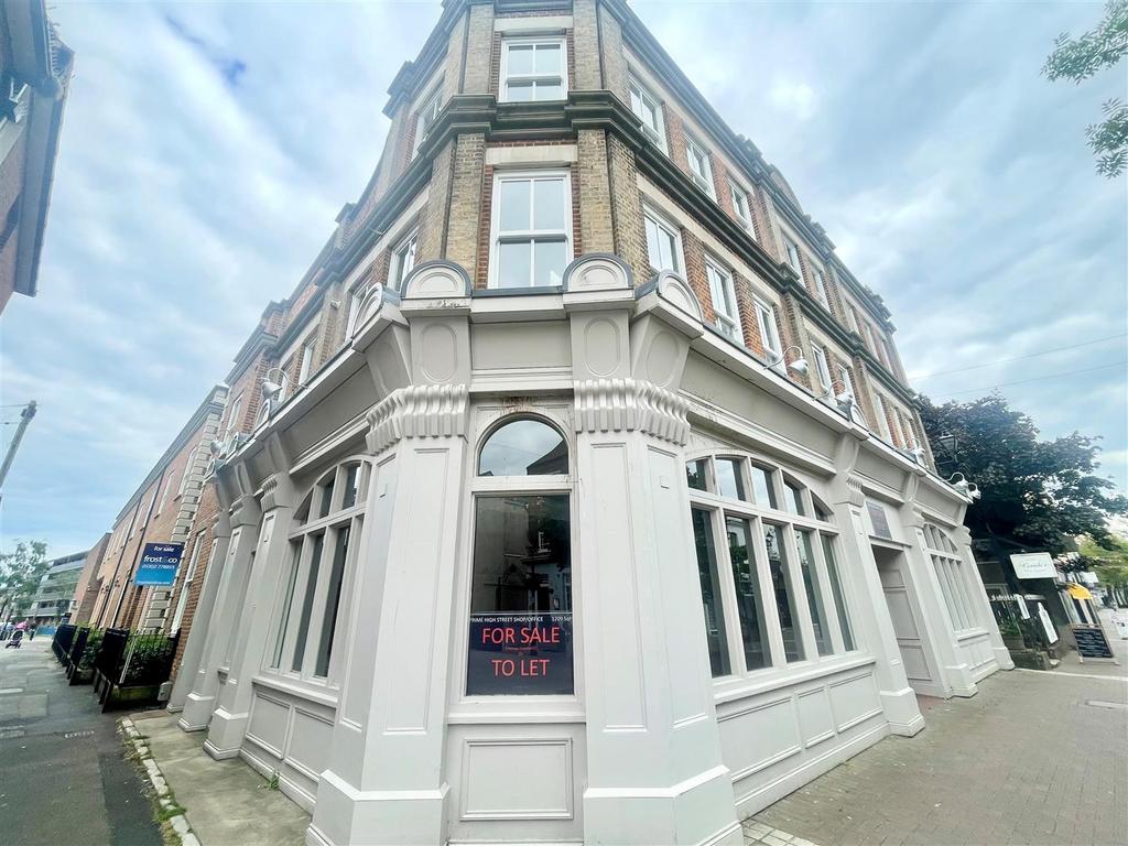 Westons Lane, Poole 2 bed apartment for sale £225,000