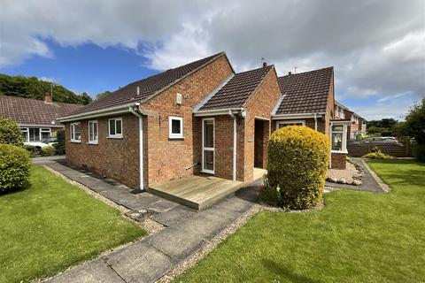3 bedroom bungalow for sale, Hay Brow Crescent, Scalby, Scarborough