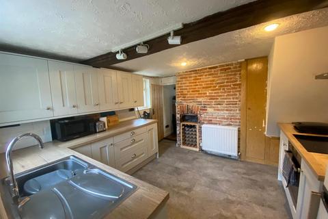 1 bedroom end of terrace house for sale, Old Street, Haughley IP14