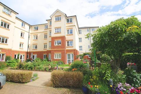 1 bedroom flat for sale, Woking