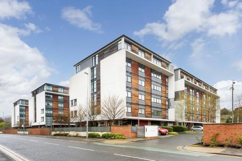 2 bedroom apartment to rent, Hudson Court, Broadway, Salford