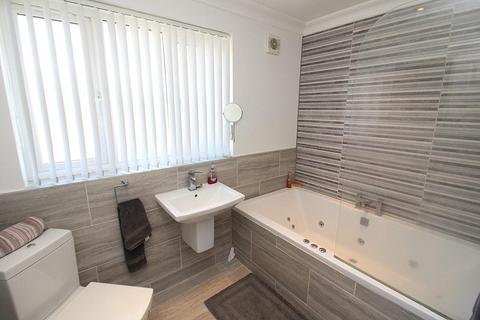 22 Ashley Green, East Hanningfield, Chelmsford, CM3 8AY