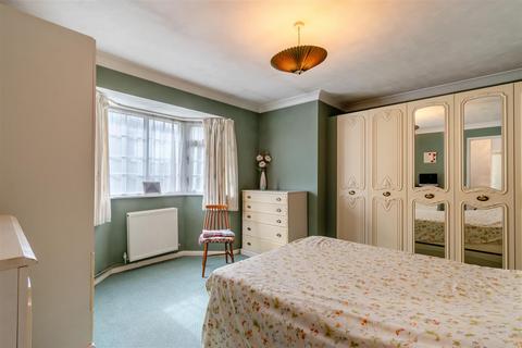 2 bedroom bungalow for sale, Kipling Drive, Larkfield, Aylesford