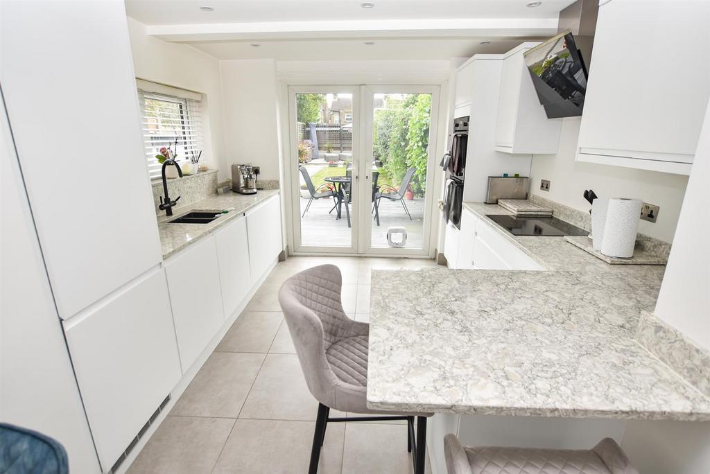 Luxury Kitchen/Dining room