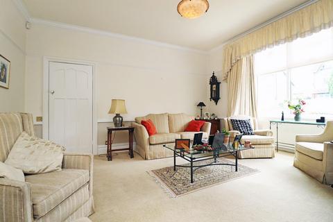 46 Appleton Road, Hale, Altrincham, WA15 9LP
