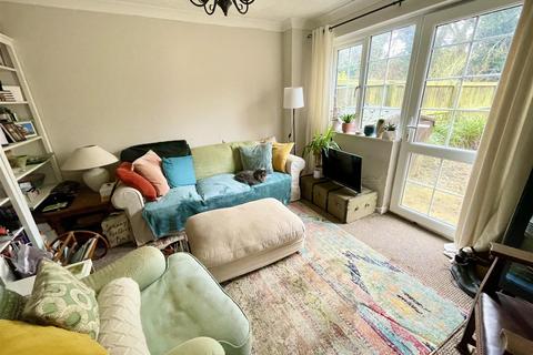 18 Lapwing Close, Covingham, Swindon, SN3 5EB