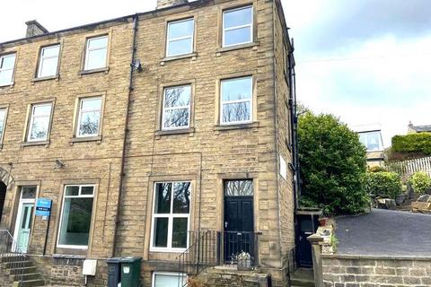 4 bedroom townhouse for sale, Huddersfield Road, Holmfirth HD9