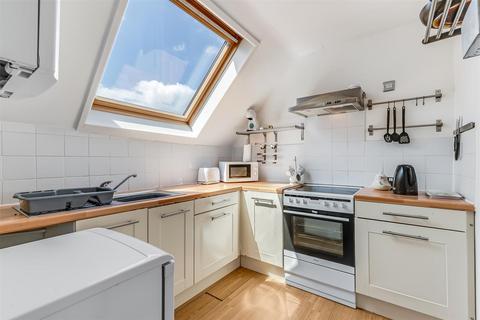 Flat 3, Westcroft Station Road, Otley, LS21 3HX