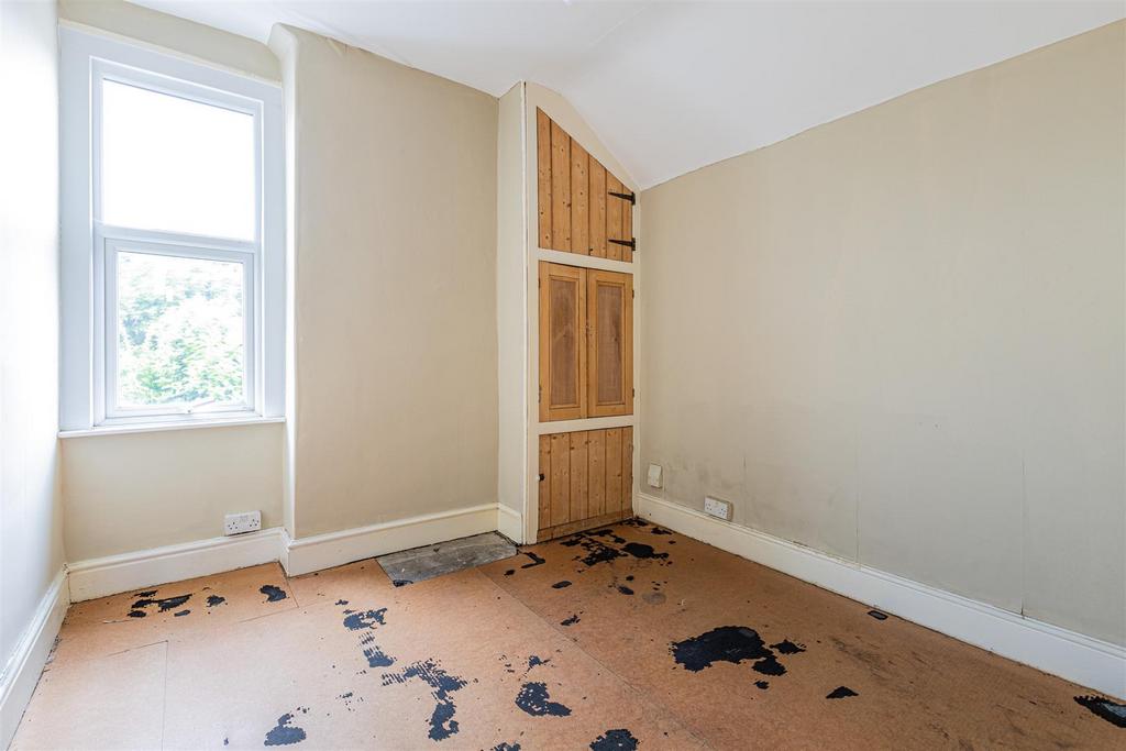 Heathfield Road 10-12.jpg