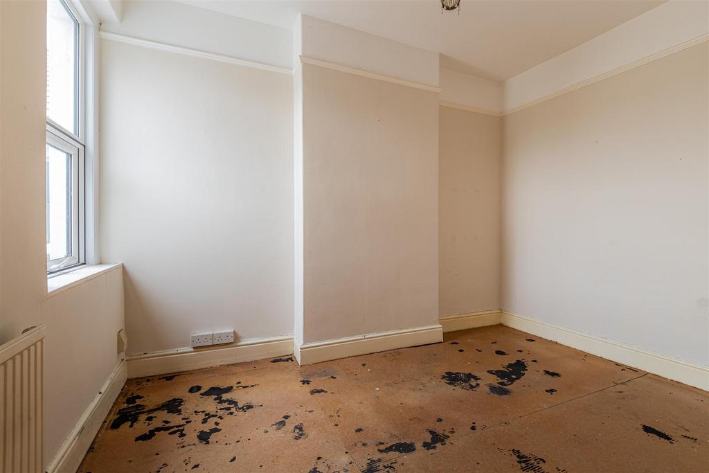 Heathfield Road 10-14.jpg
