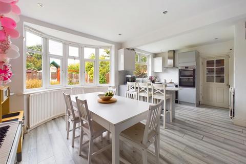 4 bedroom detached house for sale, Highclere Drive, Nottingham NG4