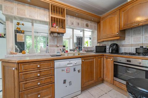 3 bedroom detached house for sale, Cunningham Drive, Moss Nook