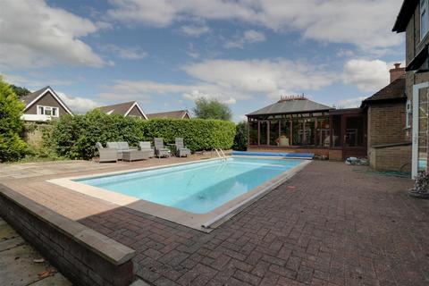 6 bedroom detached house for sale, The Fairway, Alsager