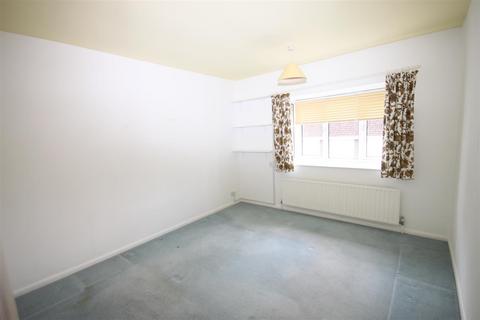 2 bedroom flat for sale, St. Marks Avenue, Salisbury