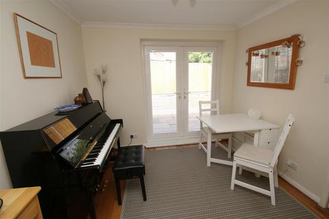 5 Bowerhill Road, Salisbury, SP1 3DN