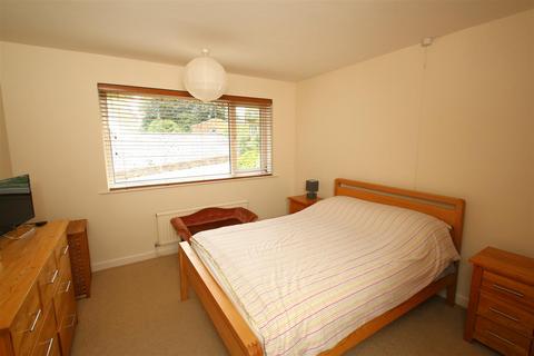 5 Bowerhill Road, Salisbury, SP1 3DN