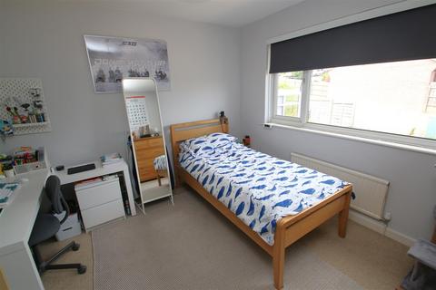 5 Bowerhill Road, Salisbury, SP1 3DN