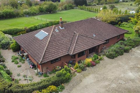 4 bedroom detached bungalow for sale, Creeting Hills, Creeting St. Mary