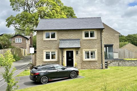 3 bedroom detached house for sale, The Shaw, Hadfield