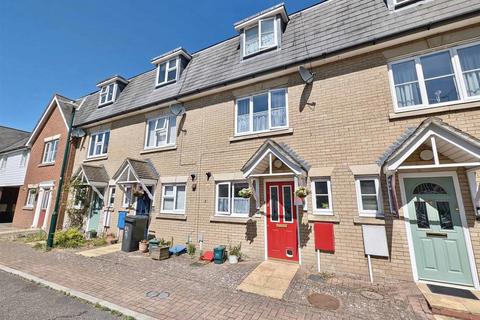 4 bedroom townhouse for sale, Coopers Crescent, Great Notley