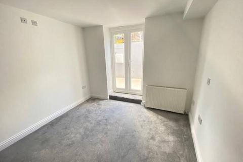 1 bedroom apartment to rent, Wesley Avenue, Plymouth PL3