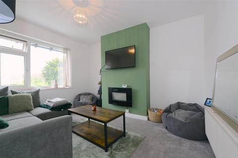 2 bedroom apartment for sale, Corndon Road, Sundorne, Shrewsbury