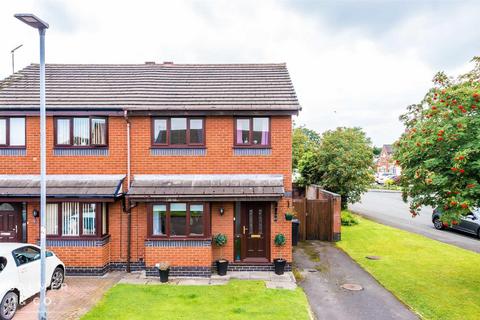 3 bedroom semi-detached house to rent, Clough House Drive, Leigh WN7