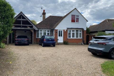 5 bedroom chalet for sale, Whitehill Lane, Gravesend