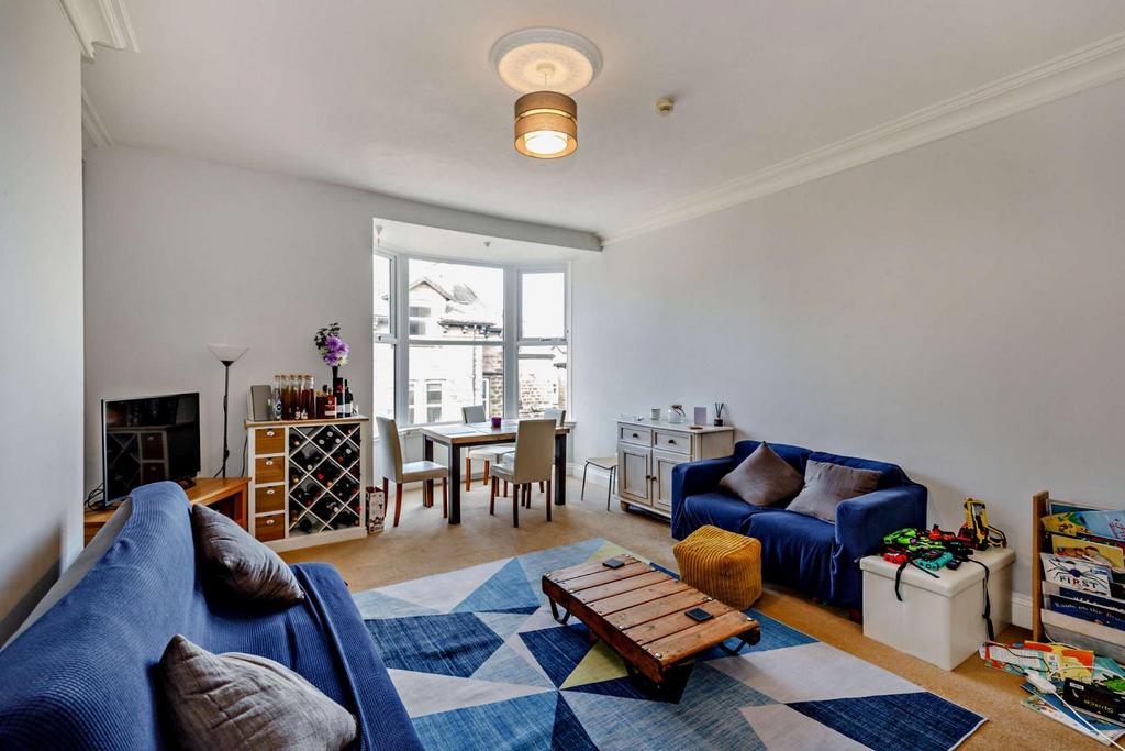 8525026-interior08-800.jpg