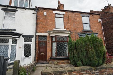 3 bedroom terraced house to rent, Smith Street, Chapeltown, Sheffield