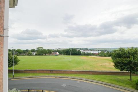 2 bedroom apartment for sale, Hill End Crescent, Armley, LS12 3PW