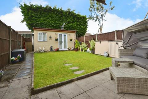 3 bedroom terraced house for sale, Eastcote Park, Whitchurch, Bristol