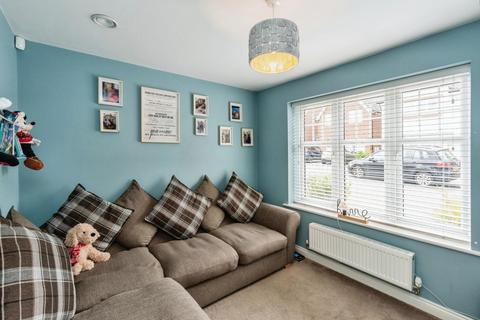 16 Bridgefield Close, Tyldesley, Manchester, M29 8QX