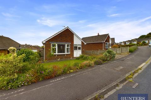 2 bedroom detached bungalow for sale, Sea View Crescent, Scarborough