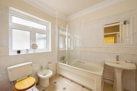 164 Hanover Road, London, NW10 3DP