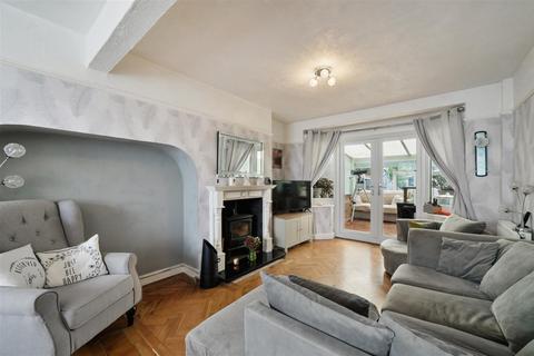 4 bedroom terraced house for sale, Worcester Close, Mitcham CR4