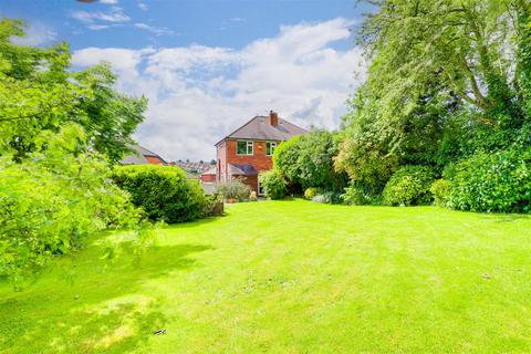 3 bedroom semi-detached house for sale, Adel Drive, Gedling NG4