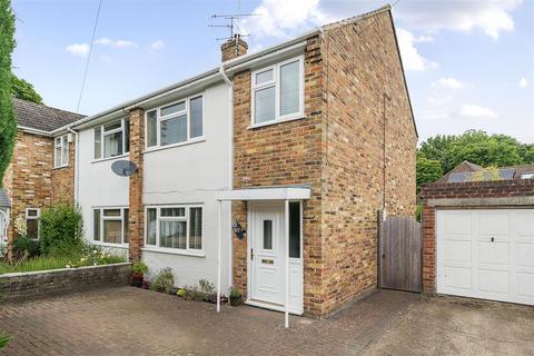 3 bedroom semi-detached house for sale, Henley Gardens, Yateley GU46